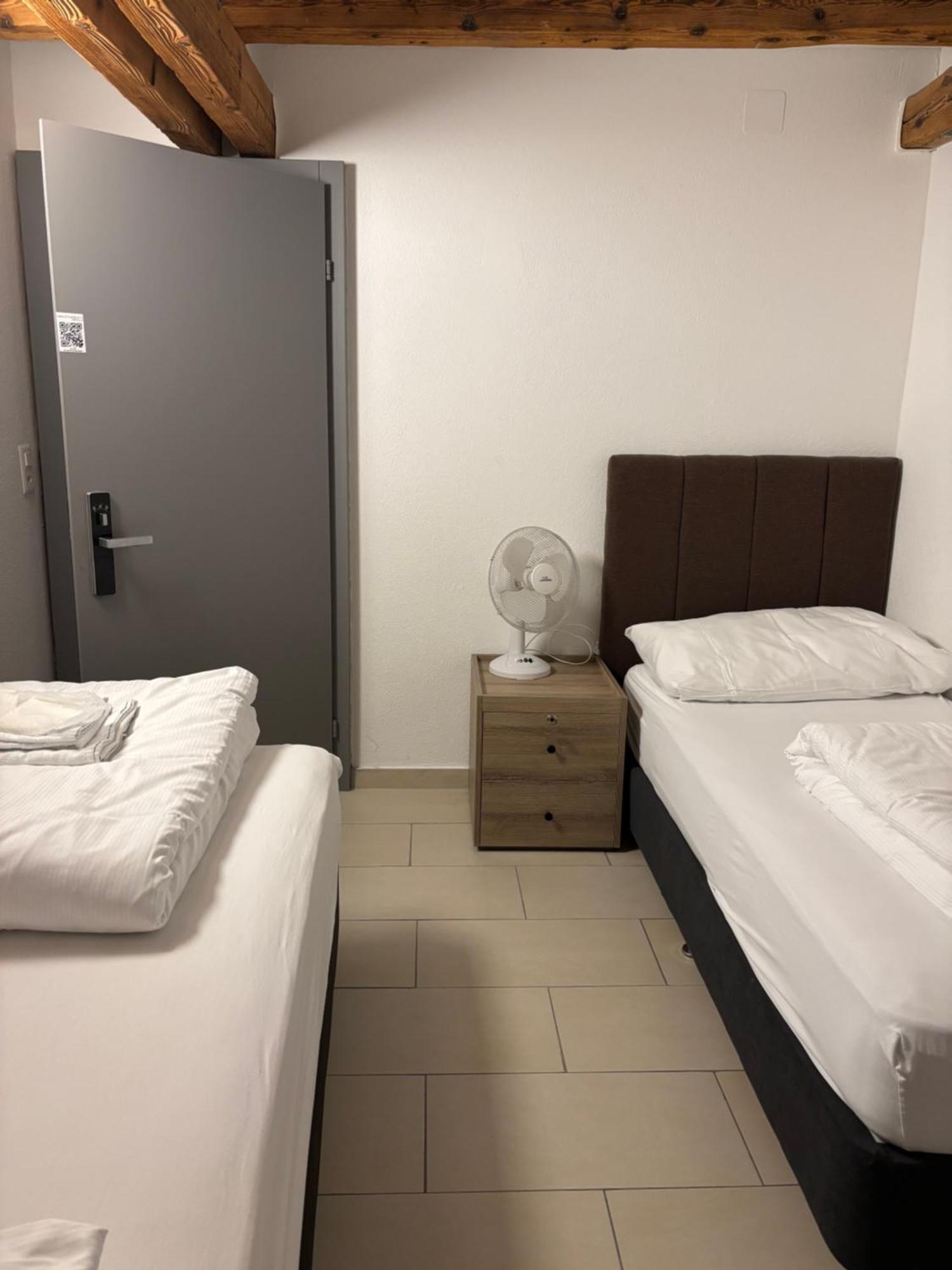 Nani City Hotel Zurich Luaran gambar