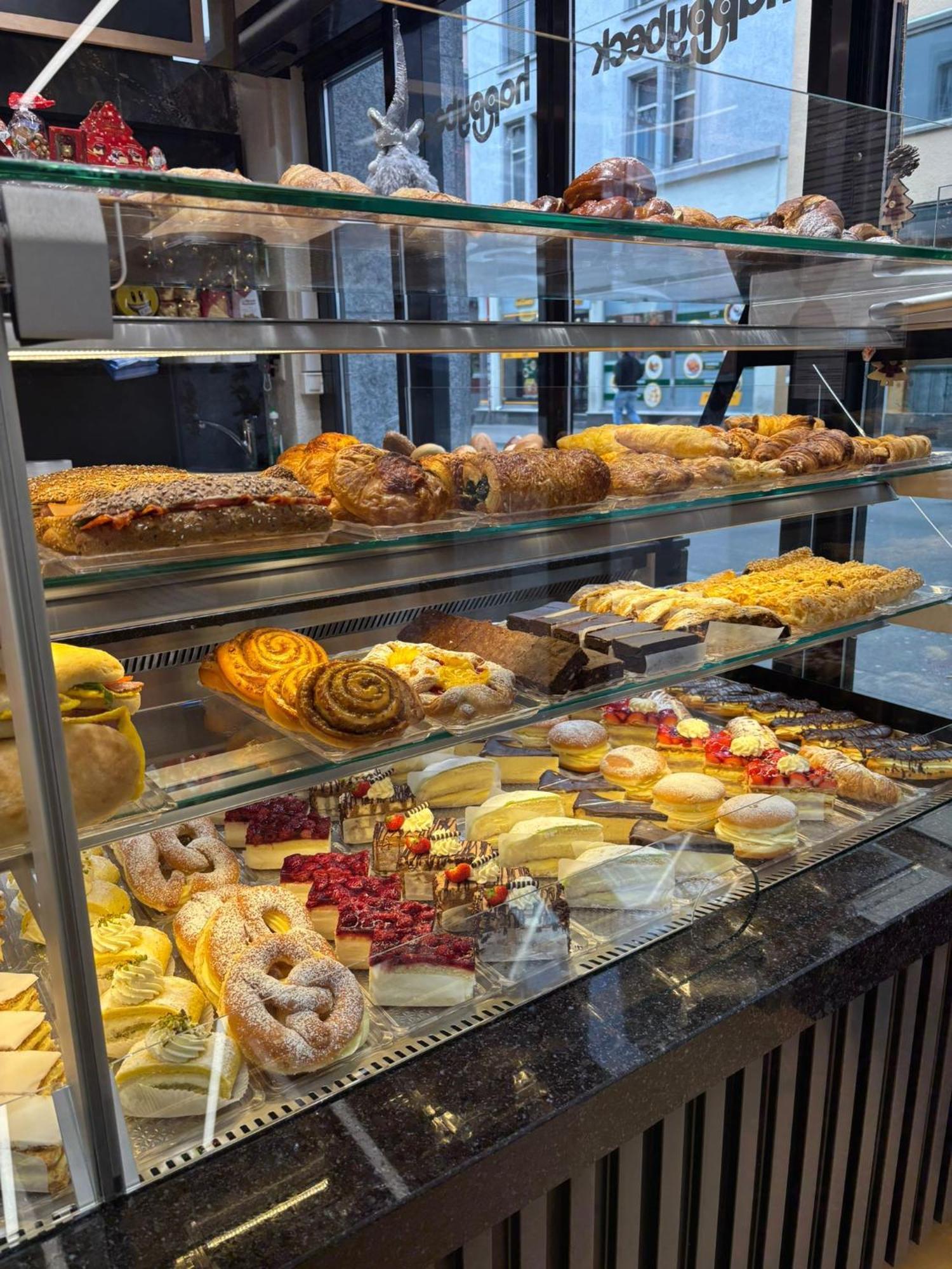 Nani City Hotel Zurich Luaran gambar