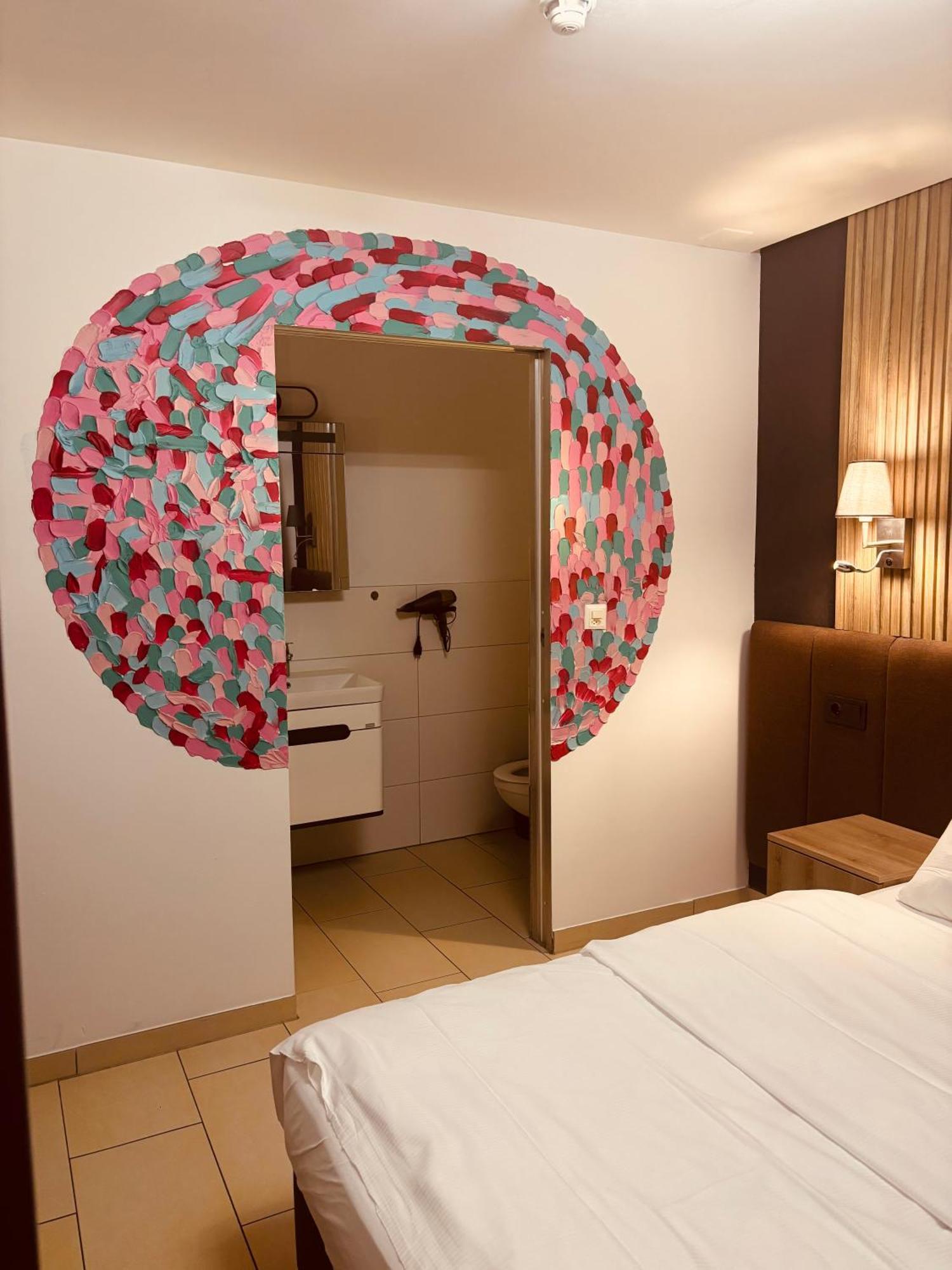 Nani City Hotel Zurich Luaran gambar
